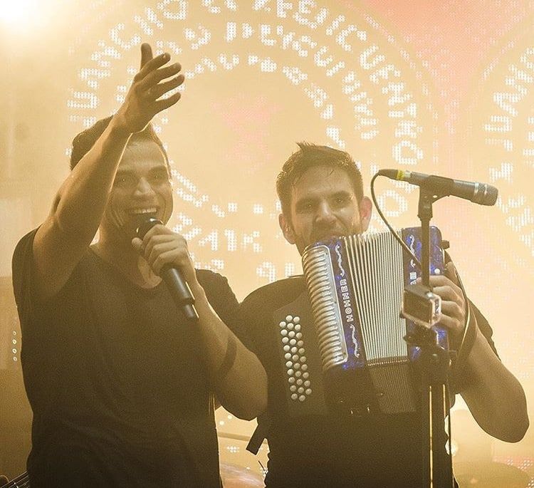 Exitoso inicio del Tour del Reencuentro