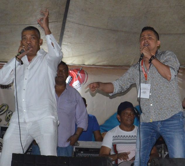 Dígalo cantando