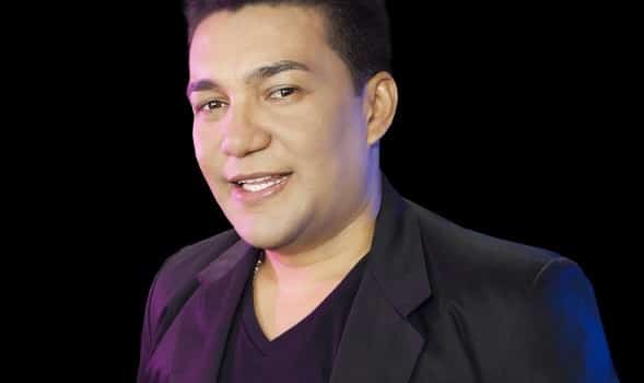 Junior Santiago a Europa