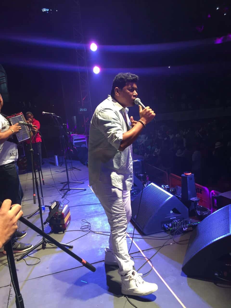 Alex Manga & Neno Beleño