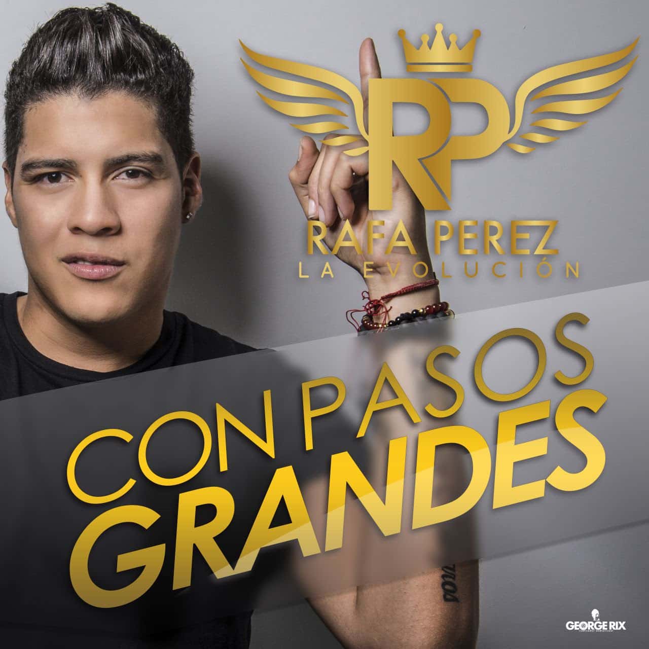 Rafa Pérez con grandes pasos